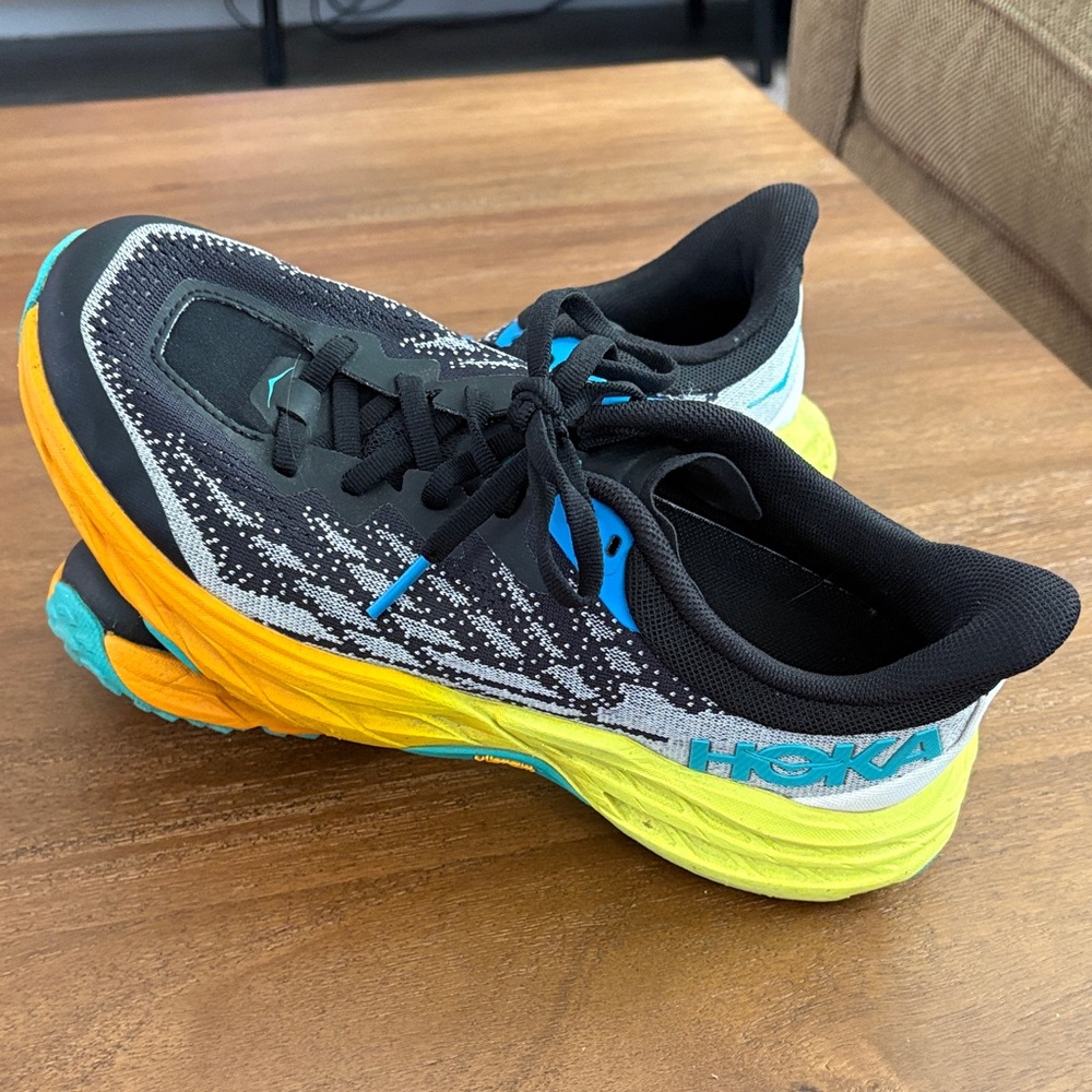 Hoka Speed Goat 5 - Picture 2 of 4